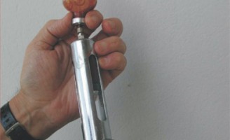 Avermectina foi liberada para uso e fabricação no Brasil
