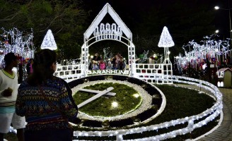 Interior de Pernambuco fica mais bonito com as luzes do Natal