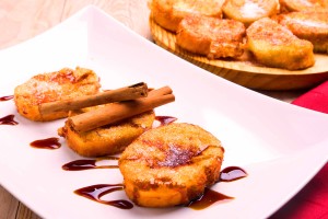 rabanada-com-calda-de-vinho-menor