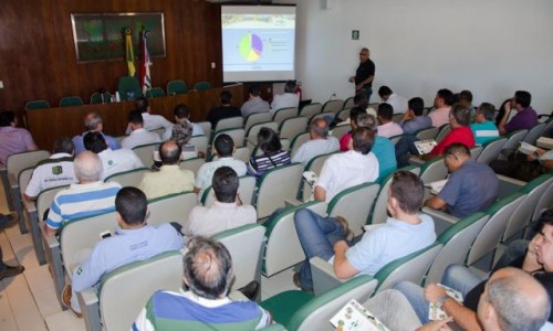 <h2><a href="https://nordesterural.com.br/um-curso-vai-ensinar-ao-agricultor-estrategias-para-a-comercializacao-de-milho-e-soja/">Um curso vai ensinar ao agricultor estrat&eacute;gias para a comercializa&ccedil;&atilde;o de milho e soja</a></h2>O objetivo das aulas ser&aacute; mostrar ao aluno a compreens&atilde;o dos mecanismos de forma&ccedil;&atilde;o de pre&ccedil;os nos mercados de milho e soja, conhecer as estrat&eacute;gias de comercializa&ccedil;&atilde;o dispon&iacute;veis, dominar as