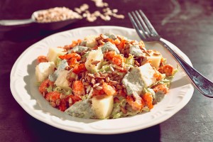 SALADA-DE-ACELGA-COM-CAMARAO-E-ABACAXI