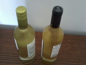 vinho branco 2 garrafas 2