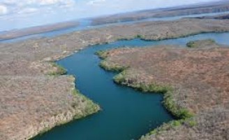 Muda o esquema de captação de água no Rio São Francisco