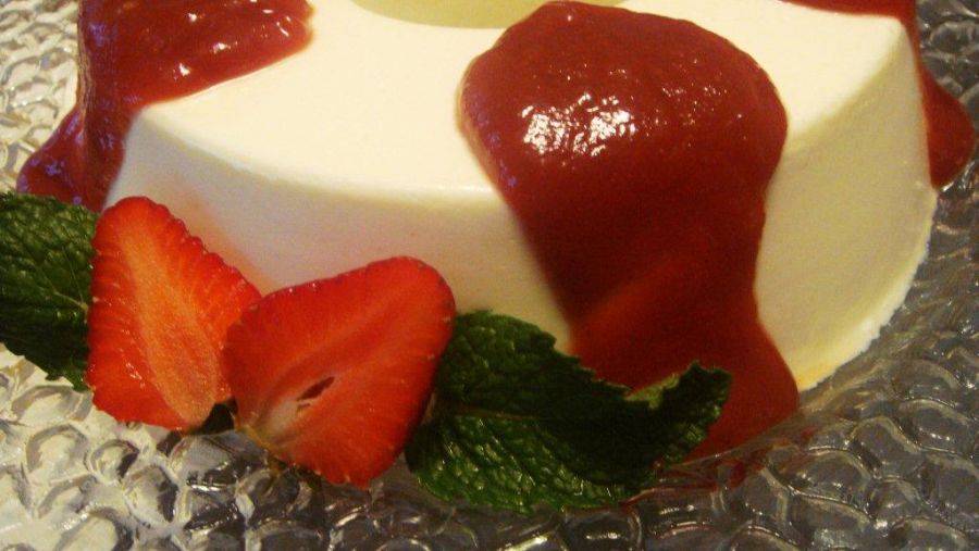 Receita – Torta de mousse de queijo minas de búfala e goiabada