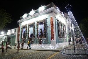 Luzes gravatá - casa da prefeitura
