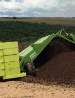 Avicultor pode  usar os resíduos da avicultura para produzir matéria-prima de fertilizantes