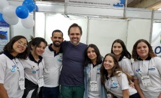 Uma tecnologia criada por estudantes pernambucanas aprimora o uso de água em salas de ordenha