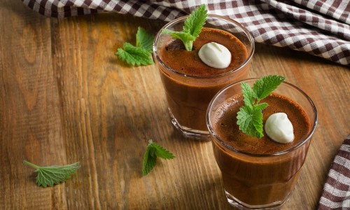 <h2><a href="https://nordesterural.com.br/receita-mousse-de-chocolate-low-carb/">Receita – Mousse de chocolate low carb</a></h2>INGREDIENTES:



100g de chocolate amargo 70% cacau sem a&ccedil;&uacute;car

3 claras org&acirc;nicas

&nbsp;

MODO DE FAZER:

&nbsp;

Bater as claras em neve, at&eacute; o ponto mais firme. Coloque o chocolate no microondas por 30 minutos (cuidado,