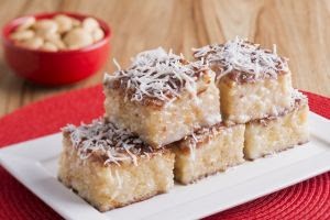 bolo de coco