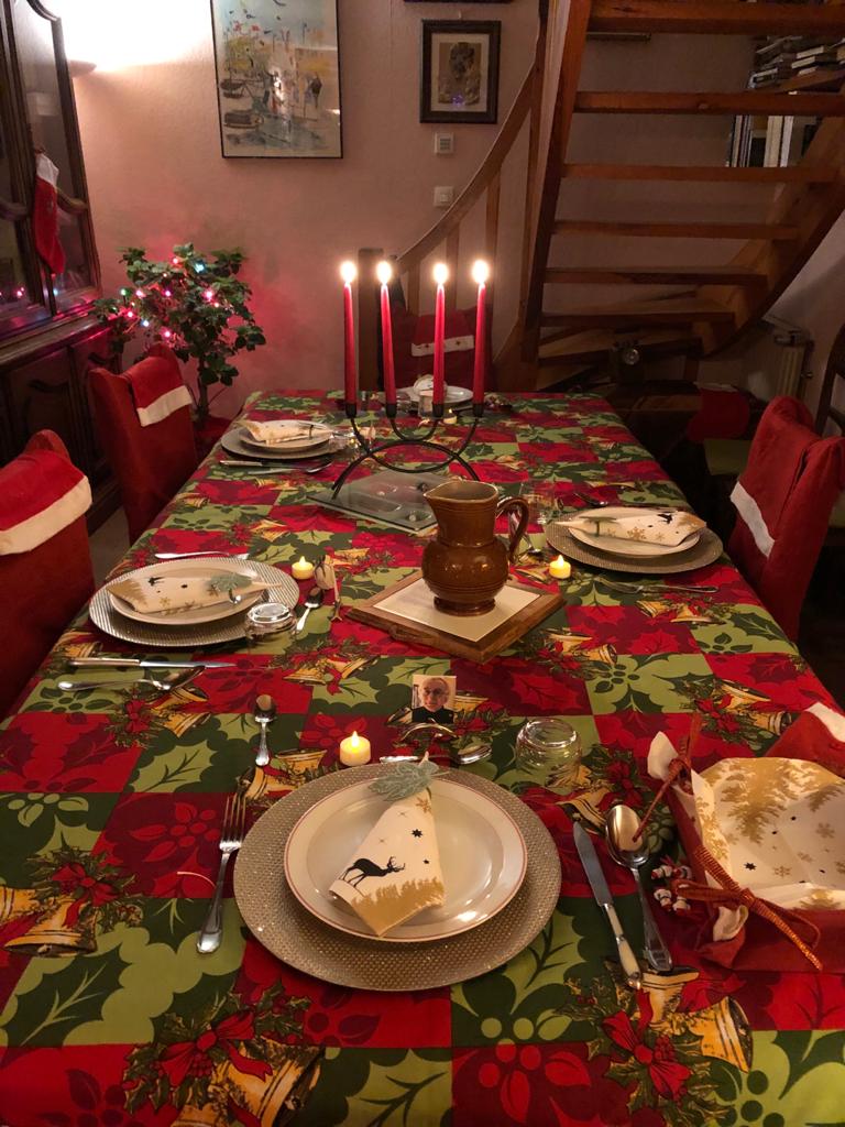 Luzes do Natal: A tradição de reunir a família numa ceia especial