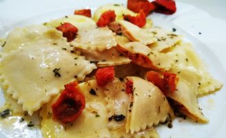 Receita – Ravióli de Queijo do Marajó com Tomate Seco