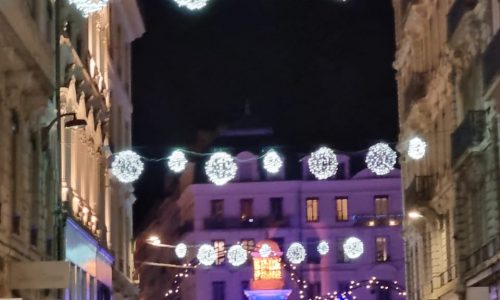 <h2><a href="https://nordesterural.com.br/luzes-do-natal-festa-de-luzes-na-franca/">Luzes do Natal – Festa de luzes na Fran&ccedil;a</a></h2>O encantamento do Natal est&aacute; em todas as sociedade, em todos os pa&iacute;ses. Na Fran&ccedil;a n&atilde;o &eacute; diferente. A cidade de Lyon fica toda iluminada para comemorar o per&iacute;odo natalino.