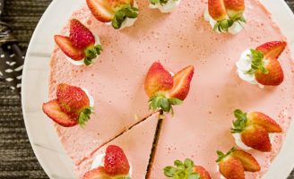Receita – Torta de Mousse de Morango zero açucar