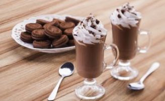 Receita – Chocolate Quente com biscoito