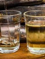 Um dia especial para os apreciadores da cachaça: será lançado hoje Anuário Brasileiro da Bebida