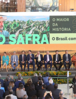 Plano Safra 2023/2024 vai liberar recursos de R$ 364,22 bilhões para os produtores rurais