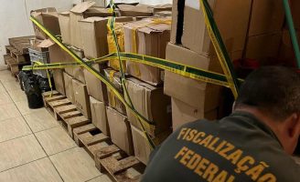 Azeite de oliva falsificado e 28 toneladas de feijão com impurezas são apreendidos em São Paulo