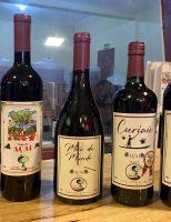 Já é possível fazer vinho tinto usando as propriedades de fermentado do açaí