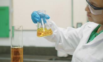 Produção de biodiesel pode crescer se for feita a reciclagem de óleo de cozinha