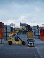 Comercio exterior brasileiro está mudando e já registra queda nas exportações do Brasil para os EUA