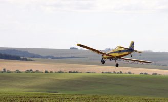 Sindicado do setor aeroagrícola está preocupado com o tarifaço do Governo Trump