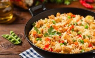 Receita – Arroz com Frango e Legumes