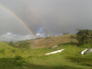 O arco-iris no agreste, em Pernambuco. 